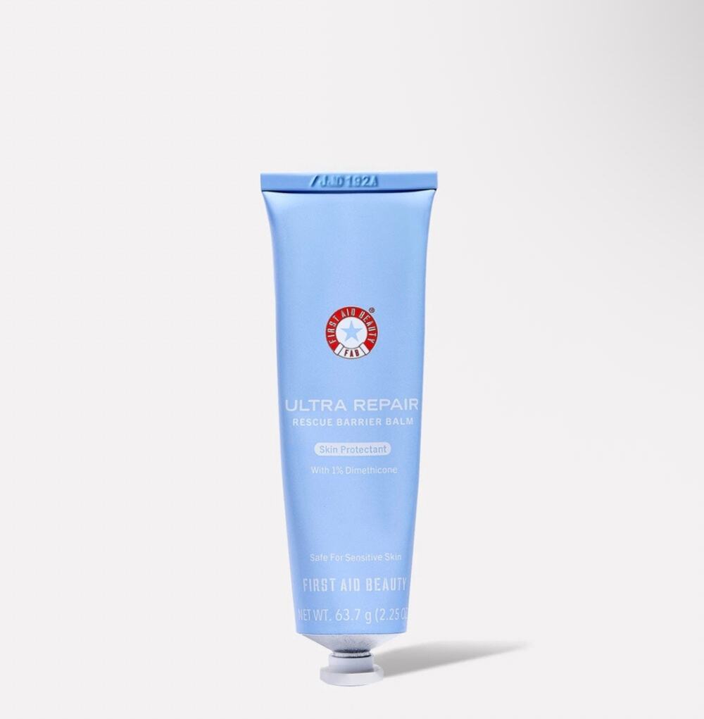 FIrst Aid Beauty Ultra Repair Rescue Balm